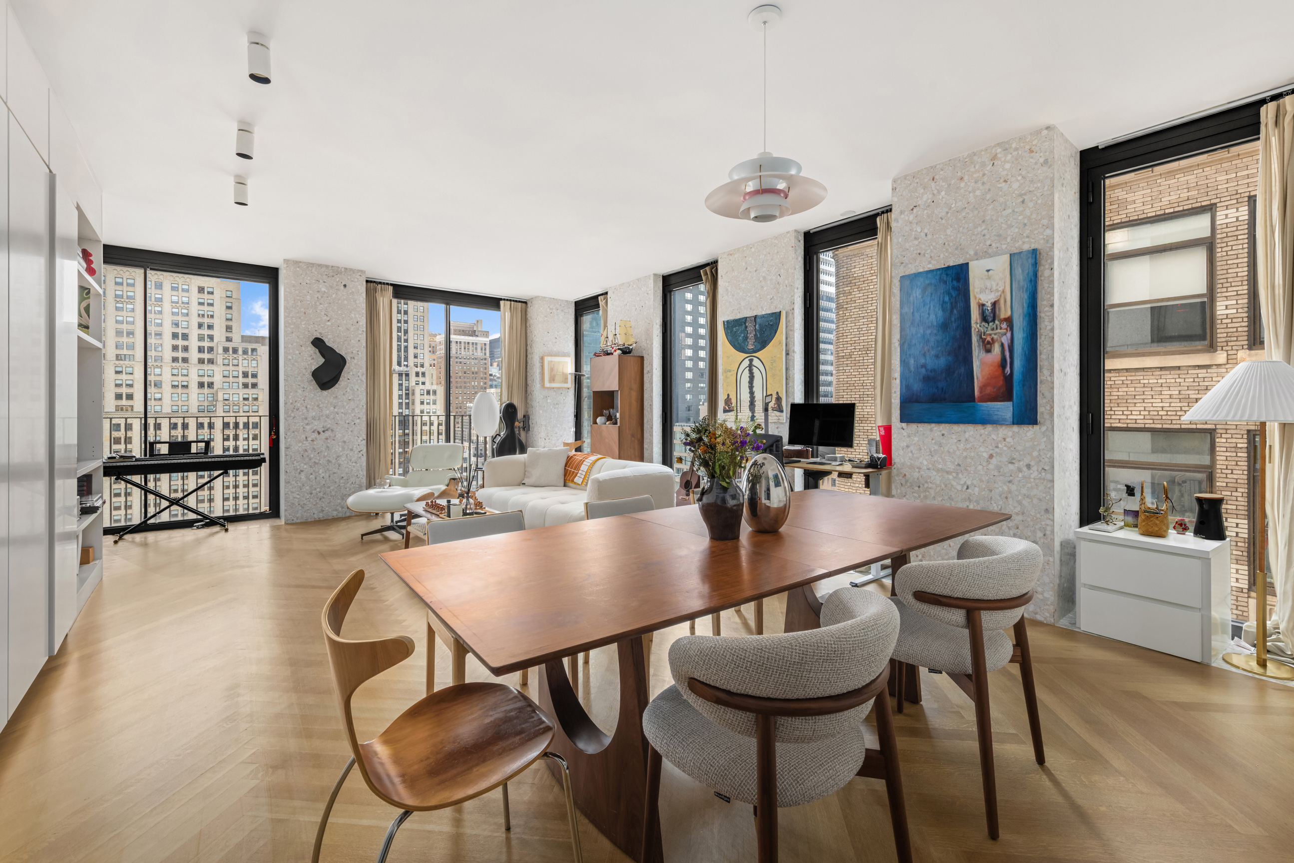 16 West 40th Street, Unit 22B Manhattan, NY 10018 - Photo 1 of 7 Gallery Image 1