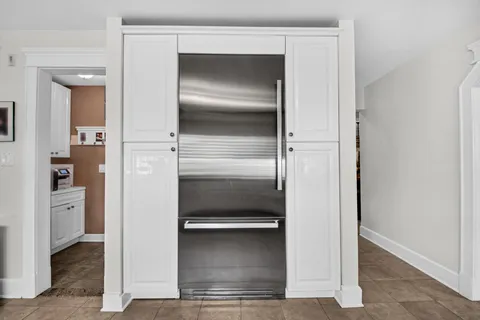 $2,300,000 | 165 Swaim Avenue | Huguenot