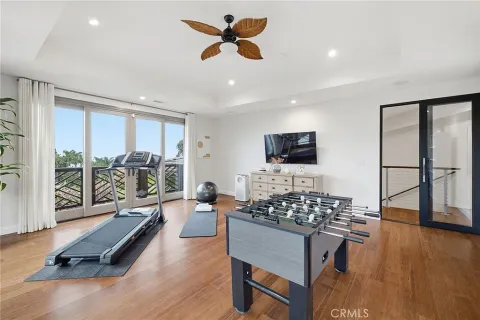 $4,590,000 | 900 Vía Nogales, Palos Verdes Estates, CA 90274