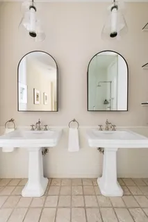 $4,750,000 | 76 Crosby Street, Unit 2A | SoHo