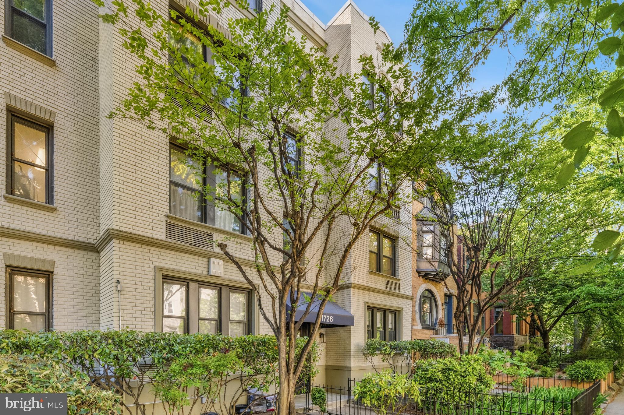 1726 17th Street Northwest, Unit 201 Washington, DC 20009 - Photo 2 of 12