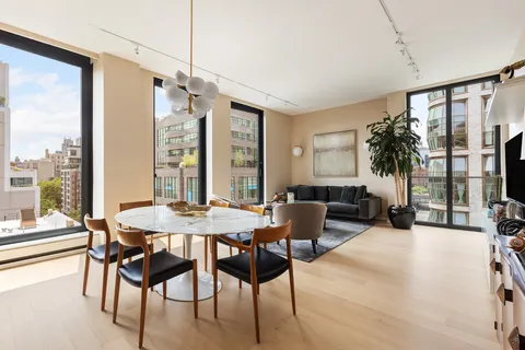 $3,850,000 | 505 West 19th Street, Unit 7B | Chelsea
