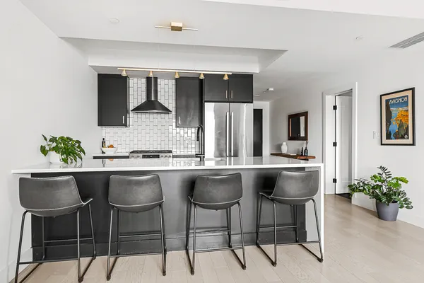 Contact Agent | 395 Alewife Brook Parkway, Unit 3H, Somerville, MA 02144