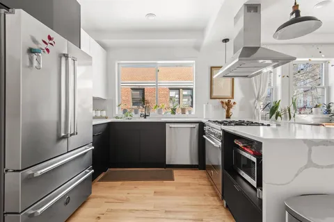 $5,000 | 310 4th Street, Unit 2A, Union City, NJ 07087