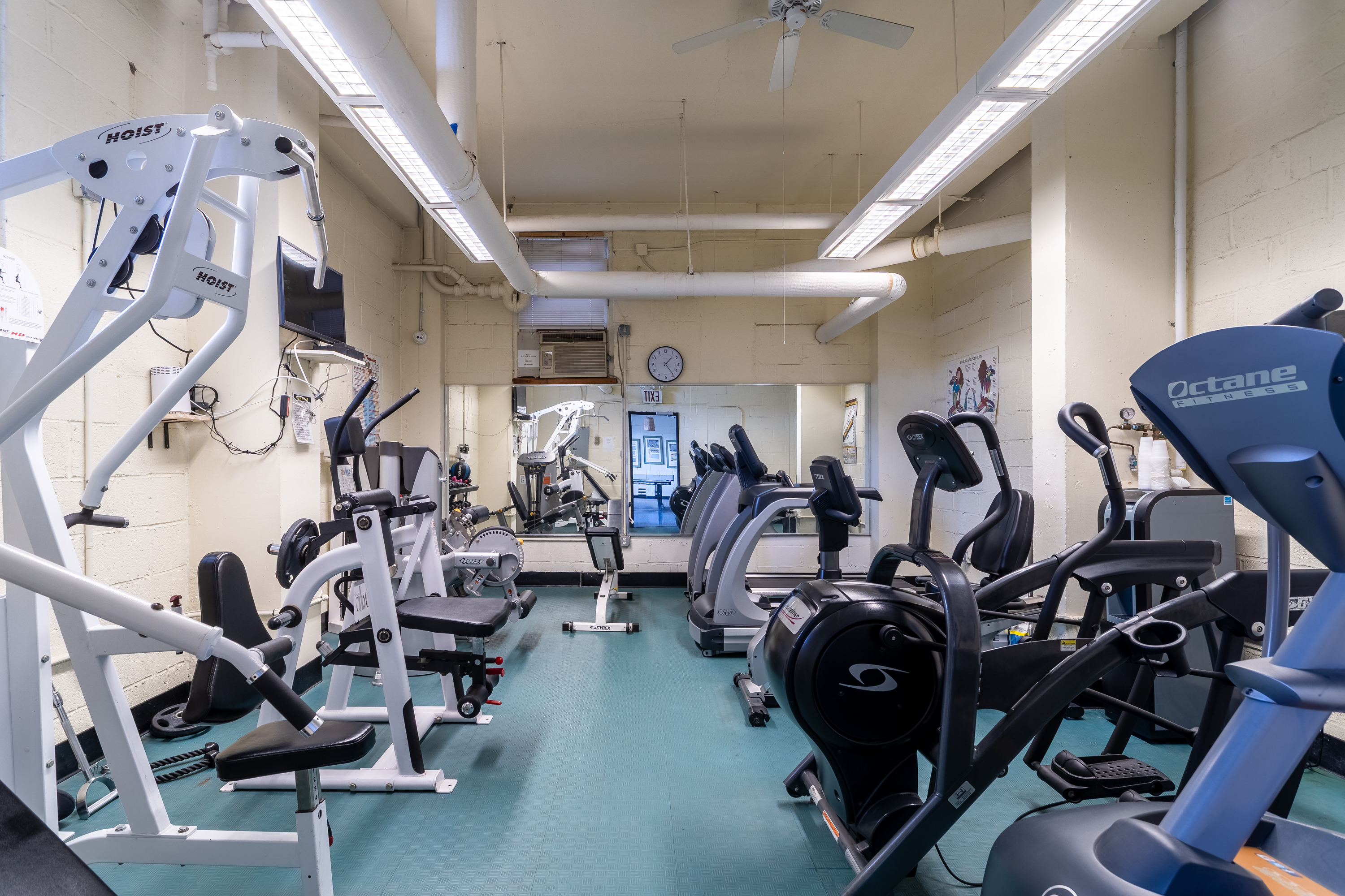 2575 Palisade Avenue, Unit 11J Bronx, NY 10463 - Photo 11 of 13 a view of a room with gym equipment