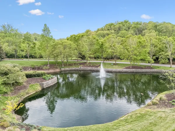 $2,100,000 | 1040 Falling Leaf Circle, Brentwood, TN 37027