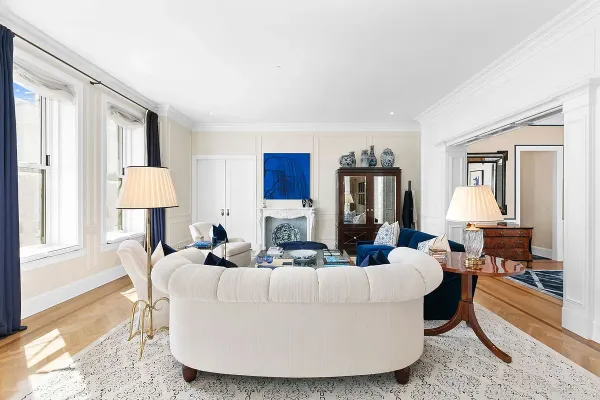 $18,495,000 | 1 Central Park South, Unit 915913 | Central Park South