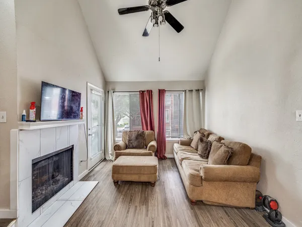 $100,000 | 9809 Walnut Street, Unit 203, Dallas, TX 75243