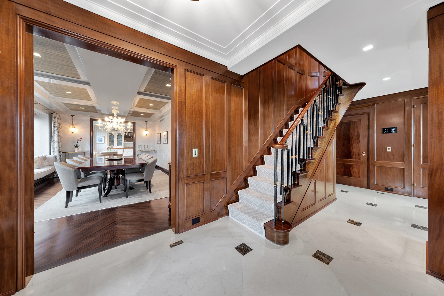 25 Central Park West, Unit 21J Manhattan, NY 10023 - Photo 17 of 37 a view of entryway and hall with dining room