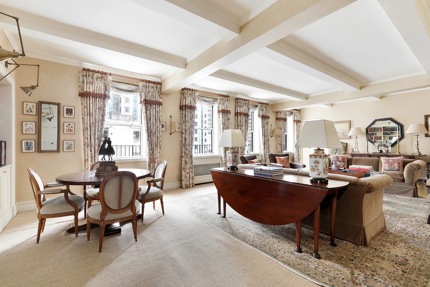 $3,500,000 | 111 East 56th Street, Unit PH19 | Midtown East