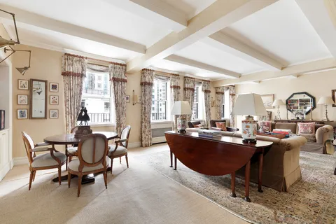$3,500,000 | 111 East 56th Street, Unit PH19 | Midtown East