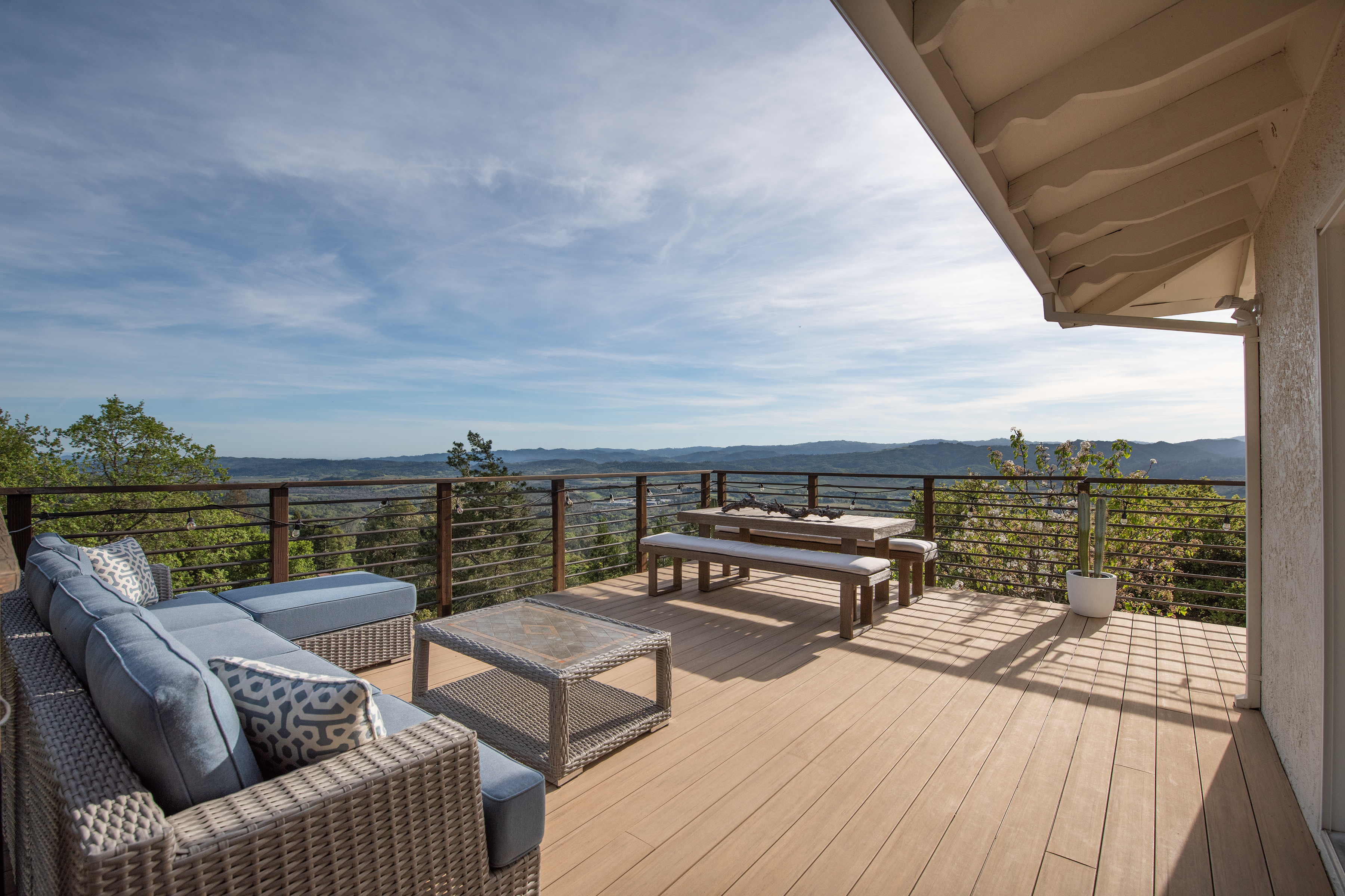 1163 Mountain Pine Road Cloverdale, CA 95425 - Photo 3 of 38