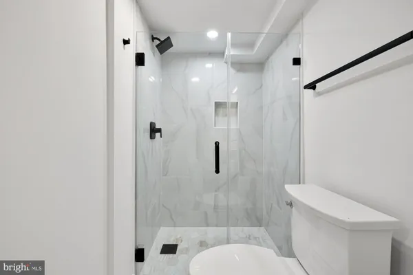 $2,175 | 1821 19th Street Northwest, Unit 2, Washington, DC 20009