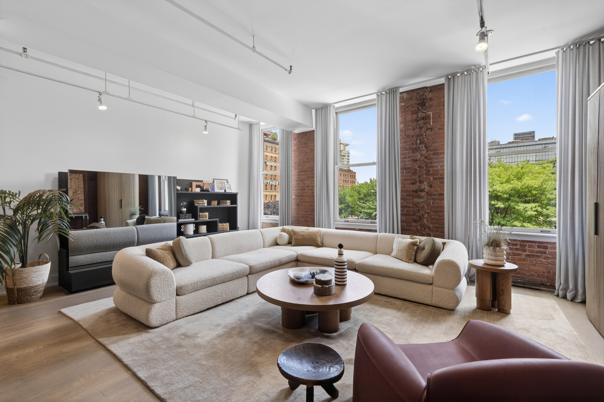 155 Hudson Street, Unit 2S Manhattan, NY 10013 - Photo 6 of 17