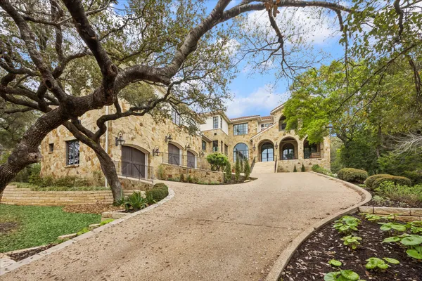 Contact Agent | 600 Logans Lane, Austin, TX 78746