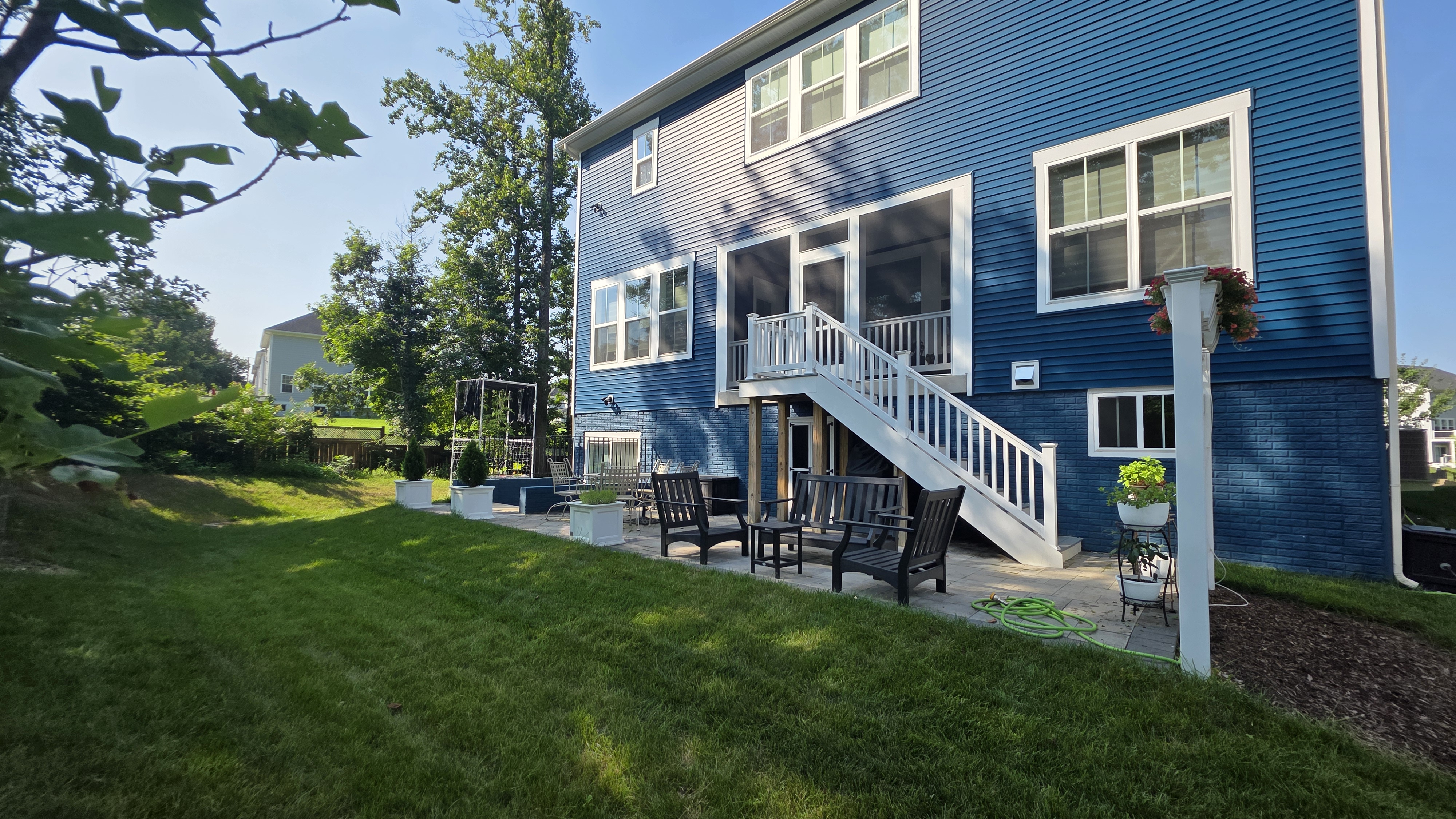 6215 McConnell Lane Springfield, VA 22152 - Photo 3 of 9