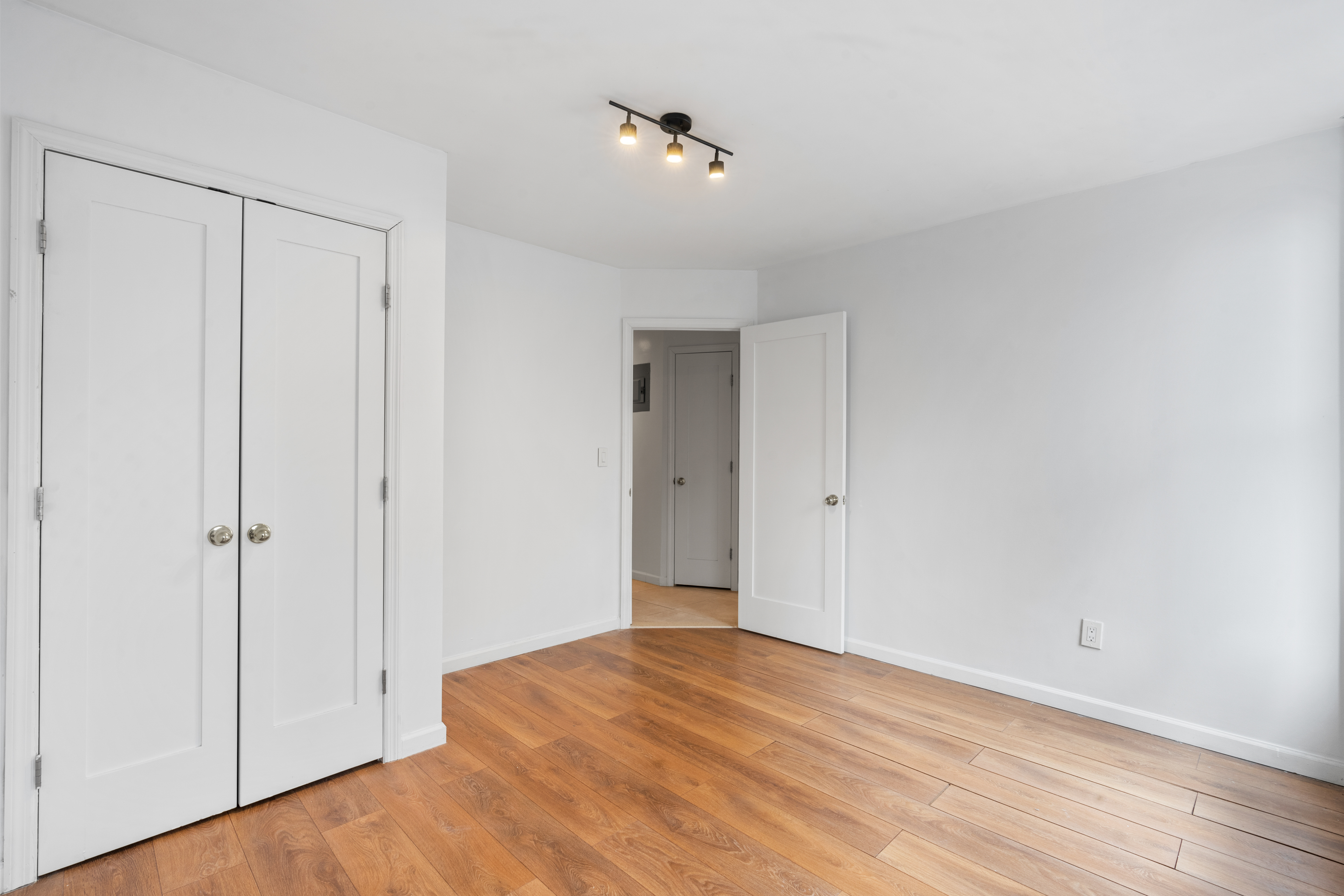 723 11th Avenue, Unit 3B Manhattan, NY 10019 - Photo 8 of 16