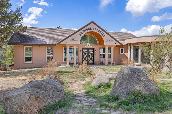 $2,100,000 | 323 Overlook Lane, Boulder, CO 80302