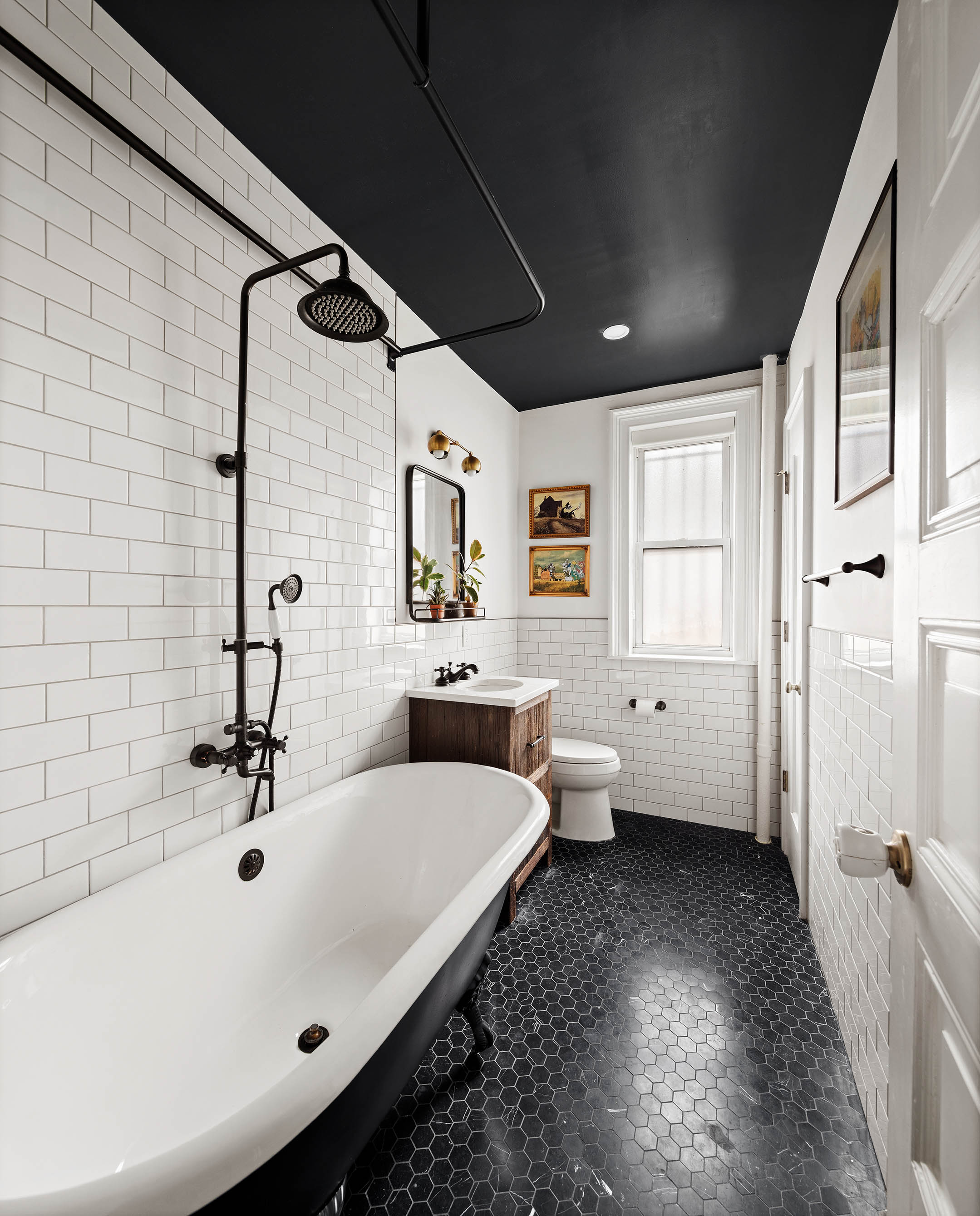 541 8th Street, Unit 3R Brooklyn, NY 11215 - Photo 8 of 9 a bathroom with a bathtub sink and toilet