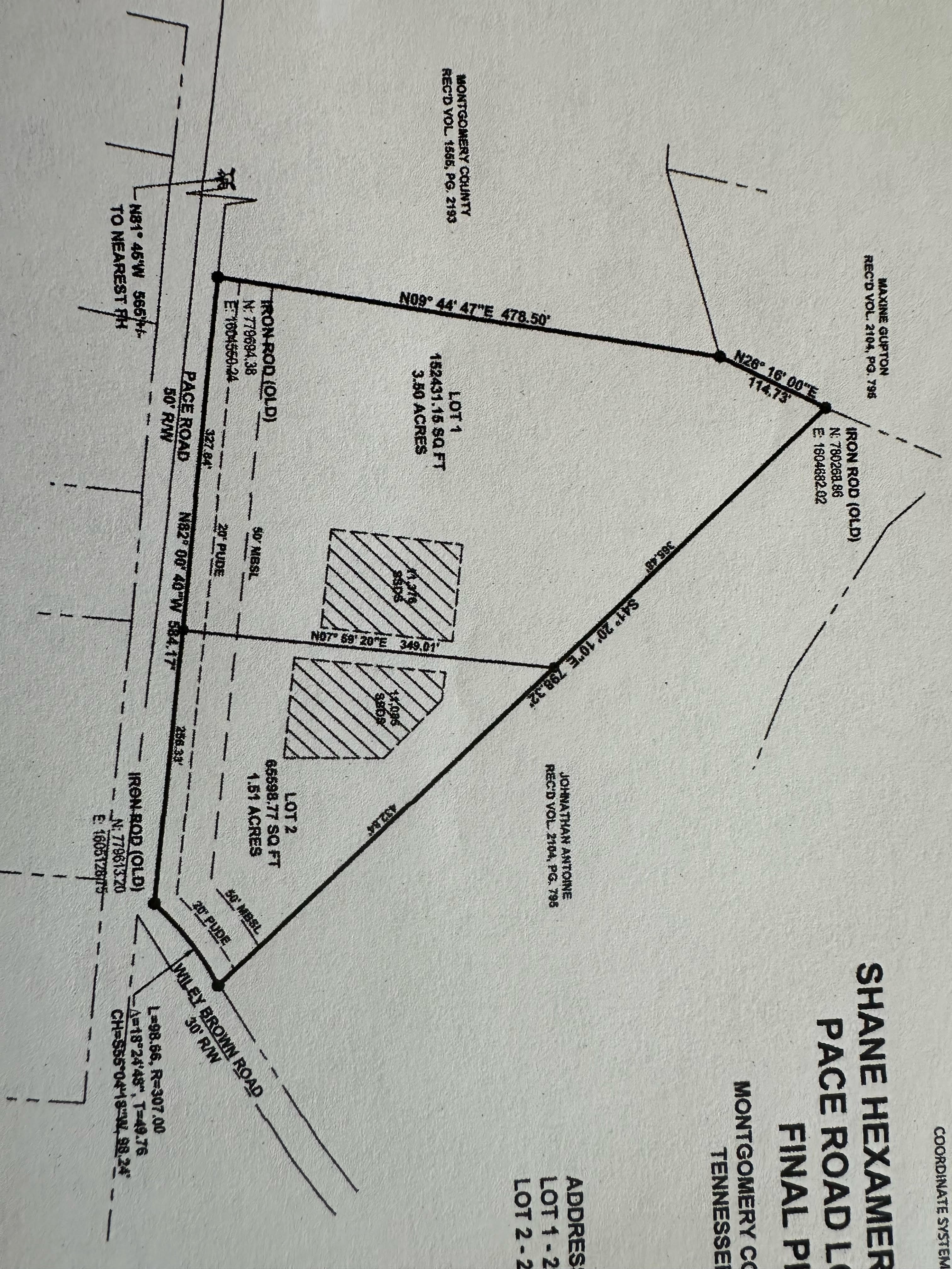 2949 Pace Road Clarksville, TN 37043 - Photo 18 of 18 a close view of a shower in a bathroom