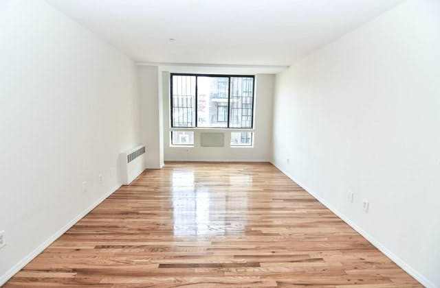 229 Parkville Avenue, Unit 2D Brooklyn, NY 11230 - Photo 2 of 7