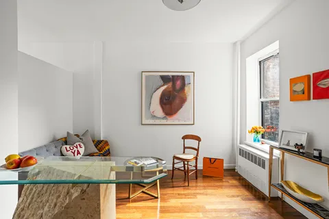 $699,000 | 26 Gramercy Park South, Unit 5F | Gramercy