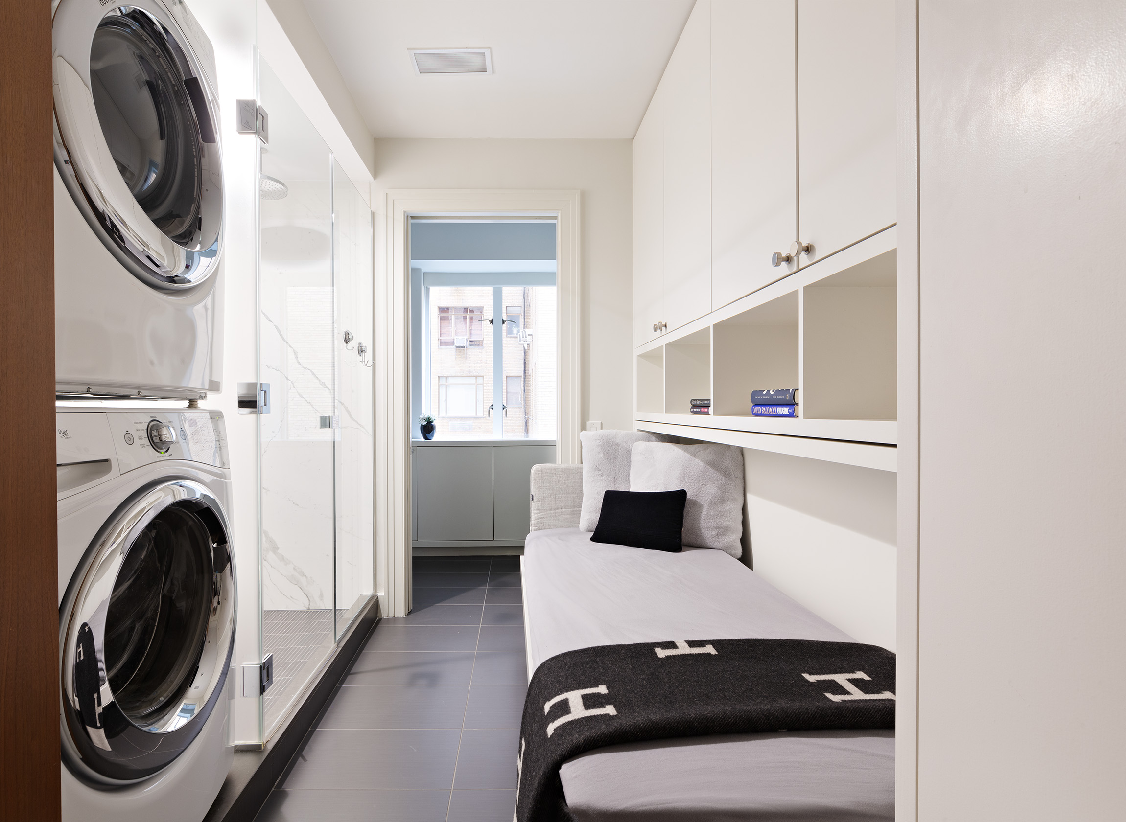 115 Central Park West, Unit 2G Manhattan, NY 10023 - Photo 14 of 16