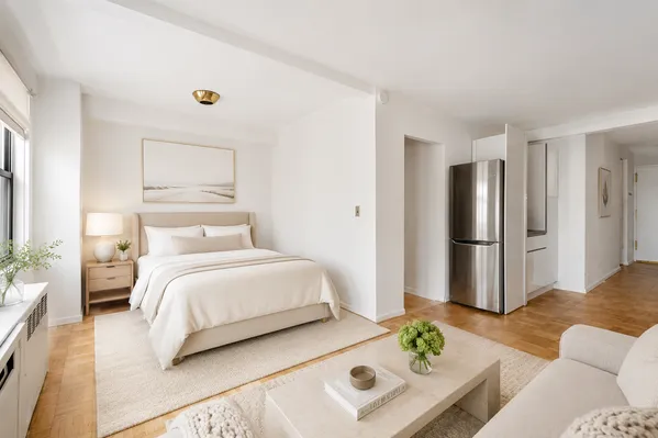 $499,000 | 241 East 76th Street, Unit 6B | Lenox Hill