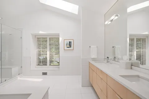 $1,850,000 | 11815 Beekman Place, Rockville, MD 20854
