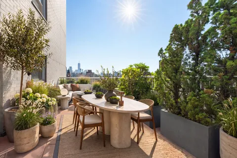 $3,595,000 | 101 West 12th Street, Unit 15TU | West Village