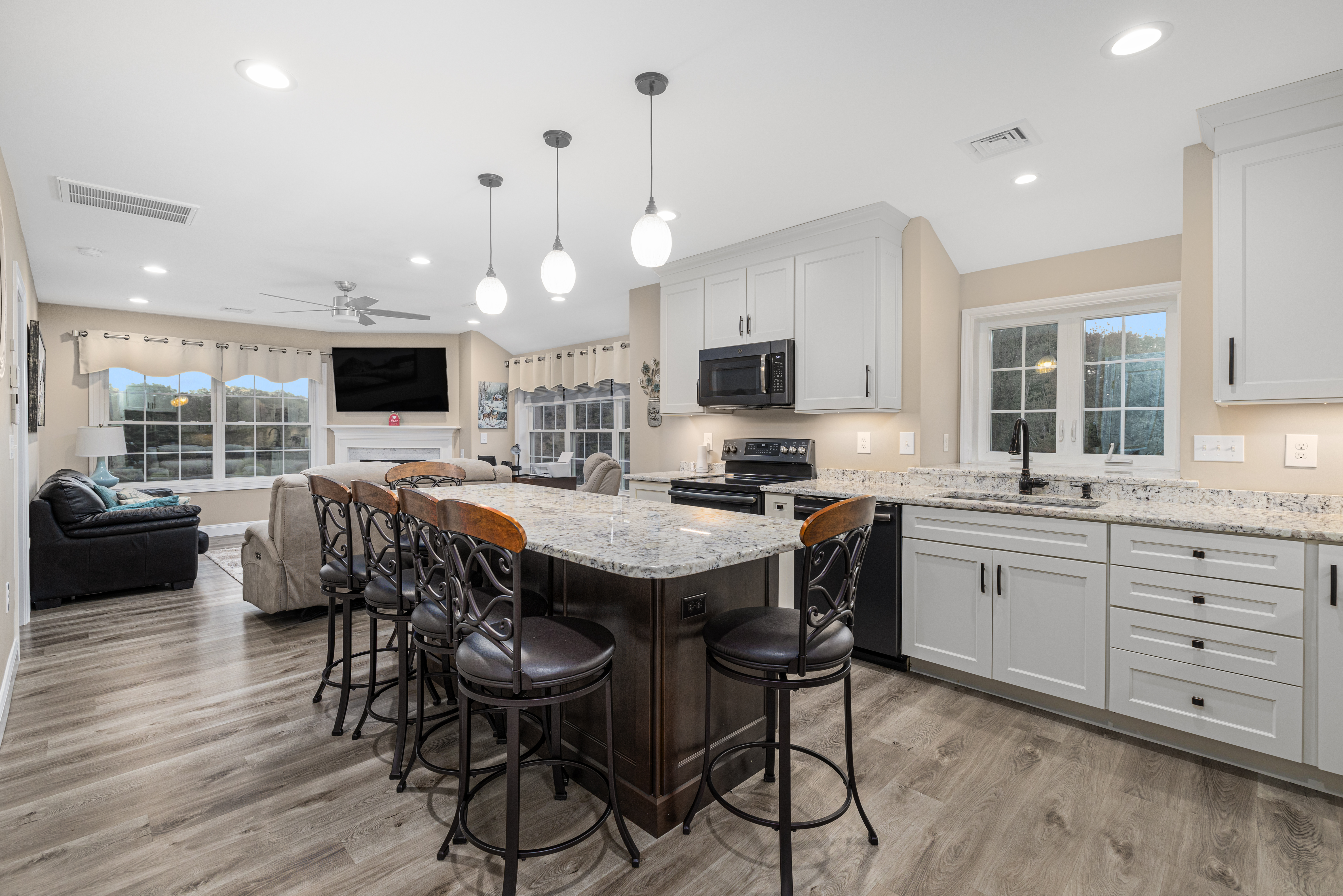 365 West Wrentham Road Cumberland, RI 02864 - Photo 41 of 67