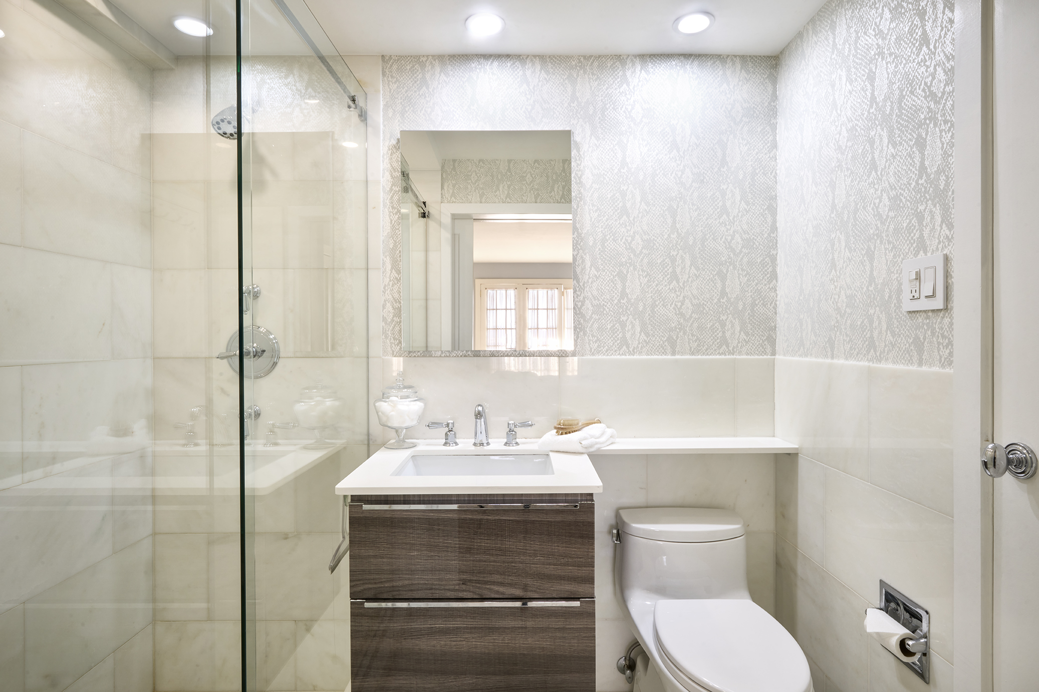 1 Gracie Terrace, Unit 2B/1B Manhattan, NY 10028 - Photo 11 of 19