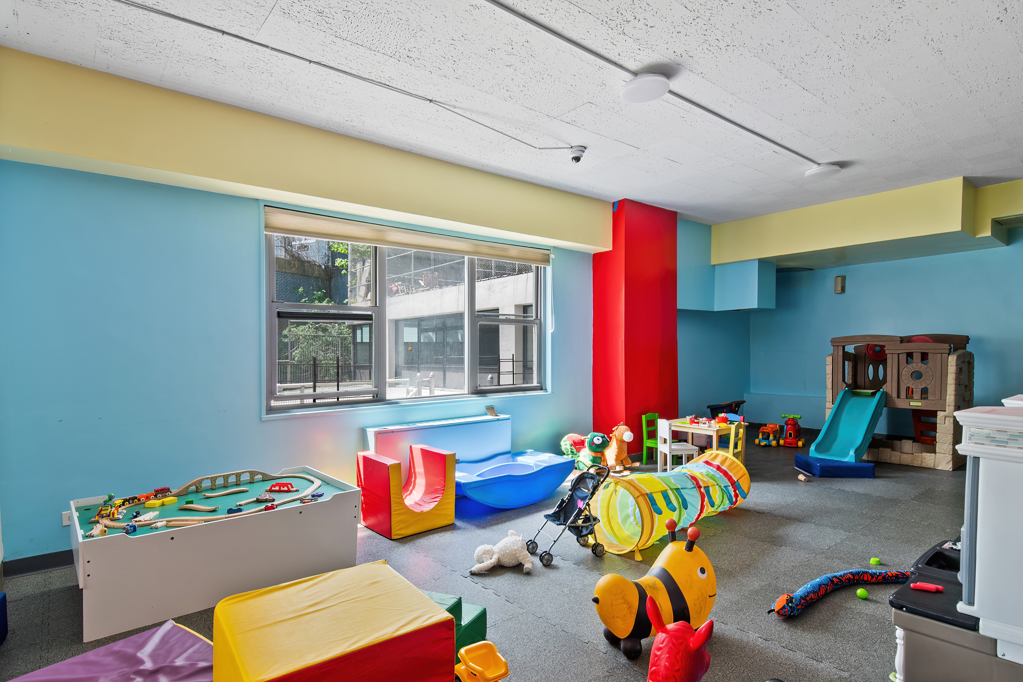 2500 Johnson Avenue, Unit 6S Bronx, NY 10463 - Photo 16 of 17