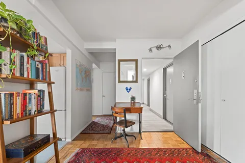 $850,000 | 111 Hicks Street, Unit 11B | Brooklyn Heights