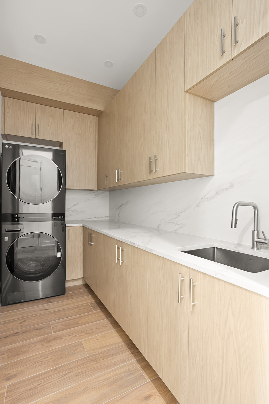 145 Conselyea Street, Unit PH Brooklyn, NY 11211 - Photo 18 of 23 Gallery Image 18