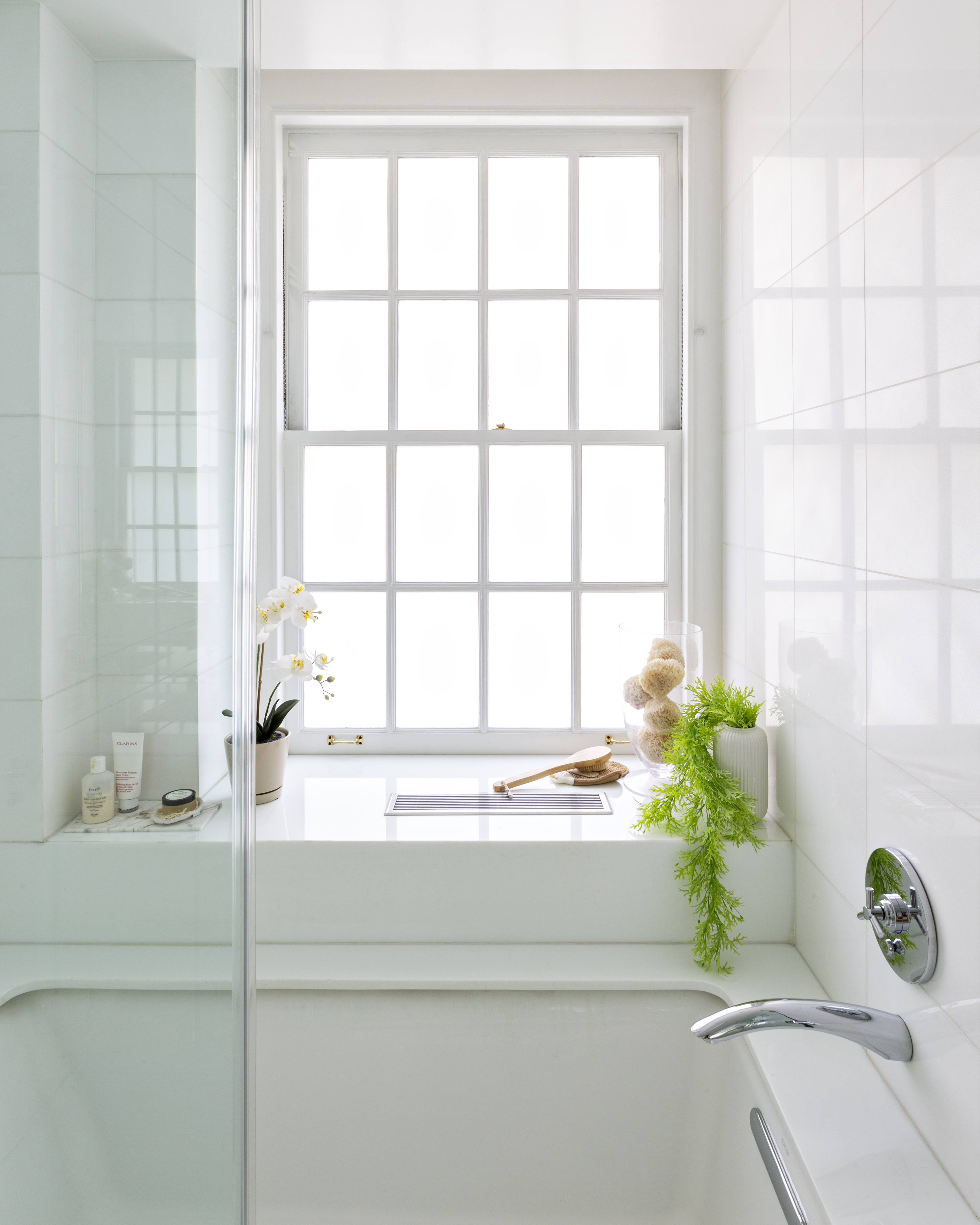 130 East 67th Street, Unit 3B Manhattan, NY 10065 - Photo 6 of 9