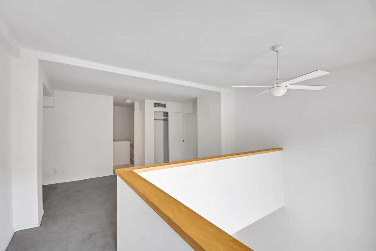 65 Cooper Square, Unit 3D Manhattan, NY 10003 - Photo 9 of 11 a view of wooden floor