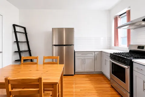 $7,895 | 205 West 103rd Street, Unit 6B | Upper West Side