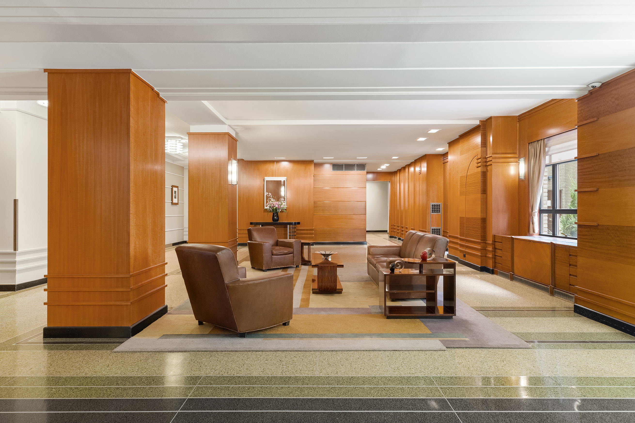 25 Central Park West, Unit 8A Manhattan, NY 10023 - Photo 9 of 11