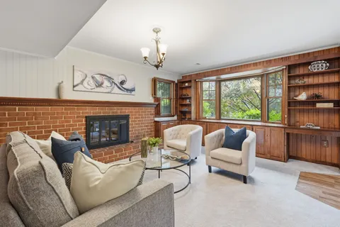 $735,000 | 705 Wilson Avenue, Rockville, MD 20850