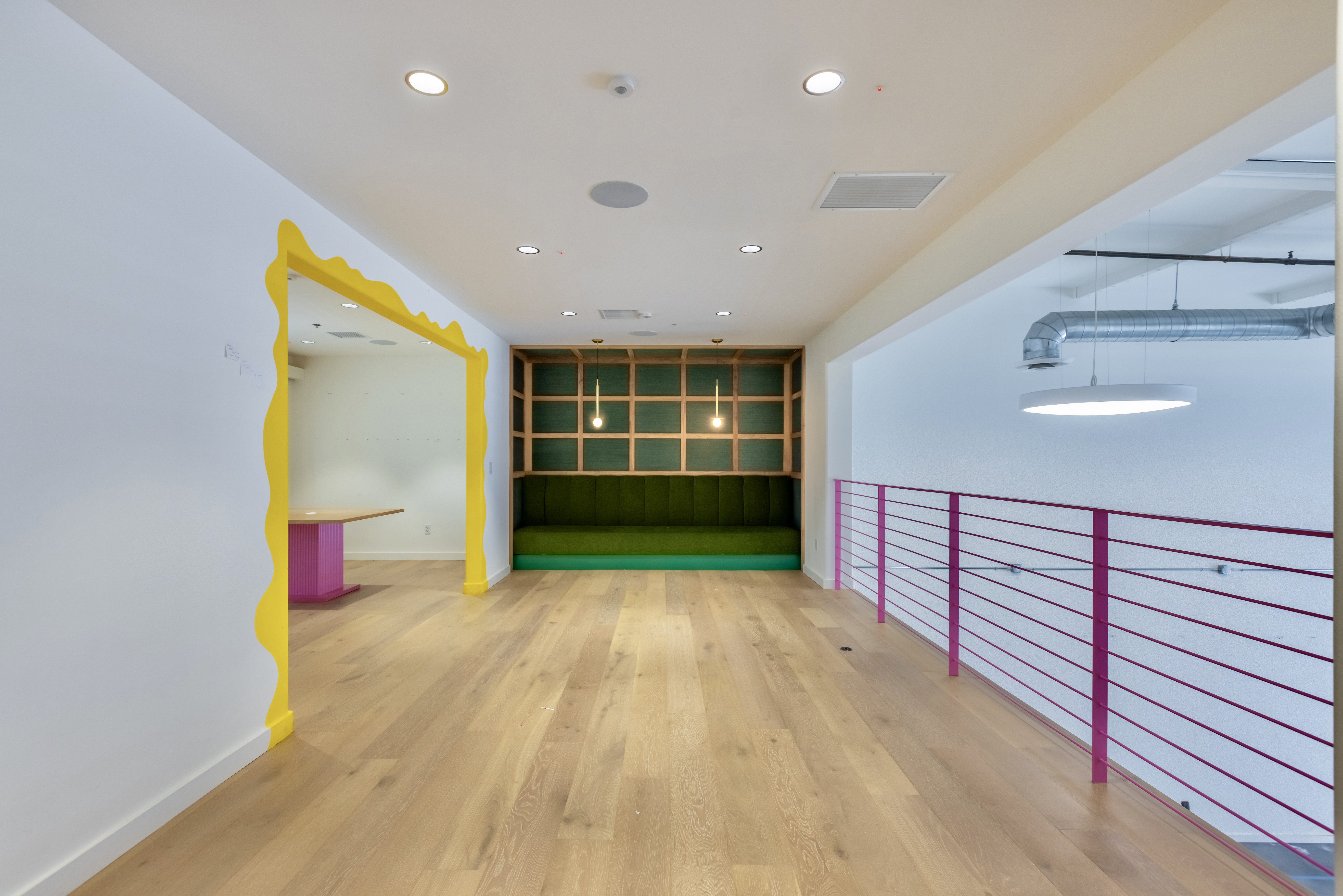 3058 North Lima Street Burbank, CA 91504 - Photo 18 of 41 a view of empty room with a yard