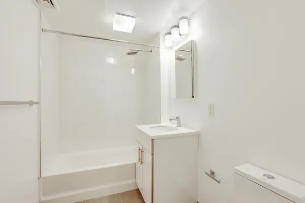 $8,500 | 230 West 75th Street, Unit 4 | Upper West Side