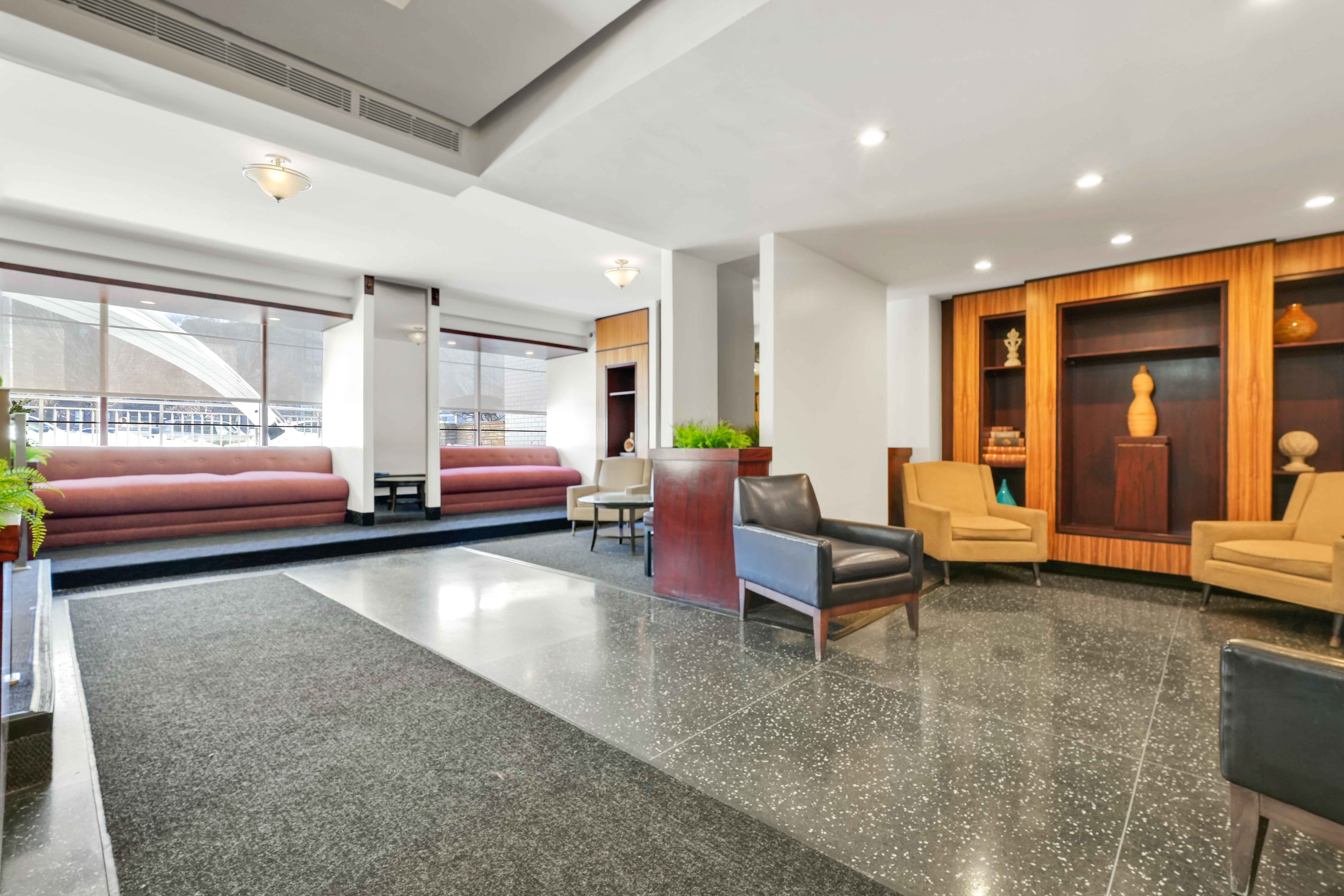 370 Ocean Parkway, Unit 8H Brooklyn, NY 11218 - Photo 35 of 42