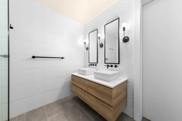$2,850,000 | 1080 Lorimer Street, Unit 1F | Greenpoint
