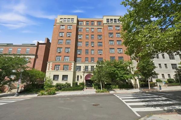 $475,000 | 2100 19th Street Northwest, Unit 506, Washington, DC 20009