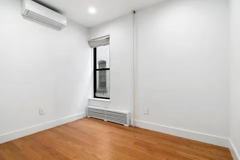 $4,100 | 211 8th Avenue, Unit 3B | Park Slope