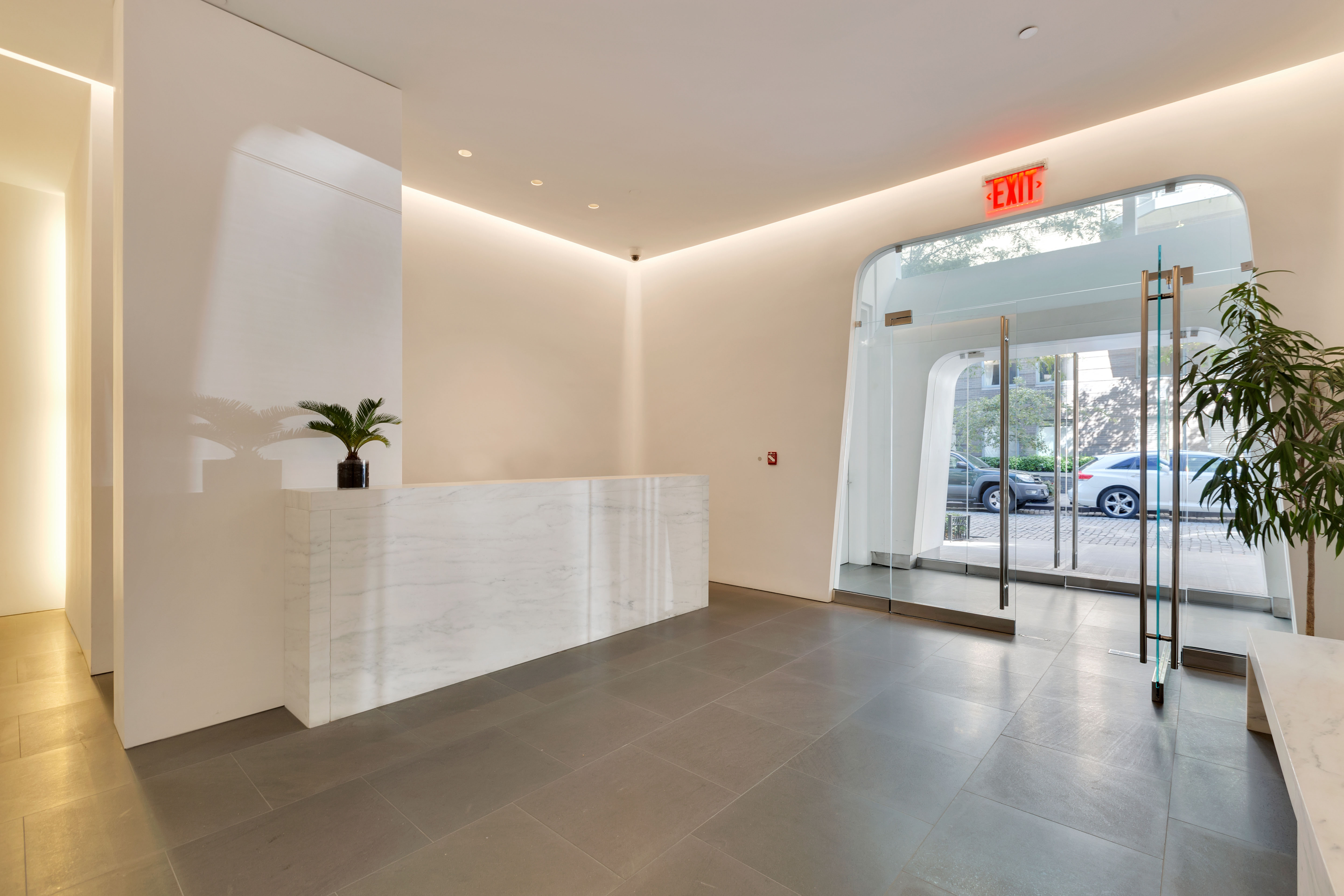 166 Perry Street, Unit 6B Manhattan, NY 10014 - Photo 13 of 17