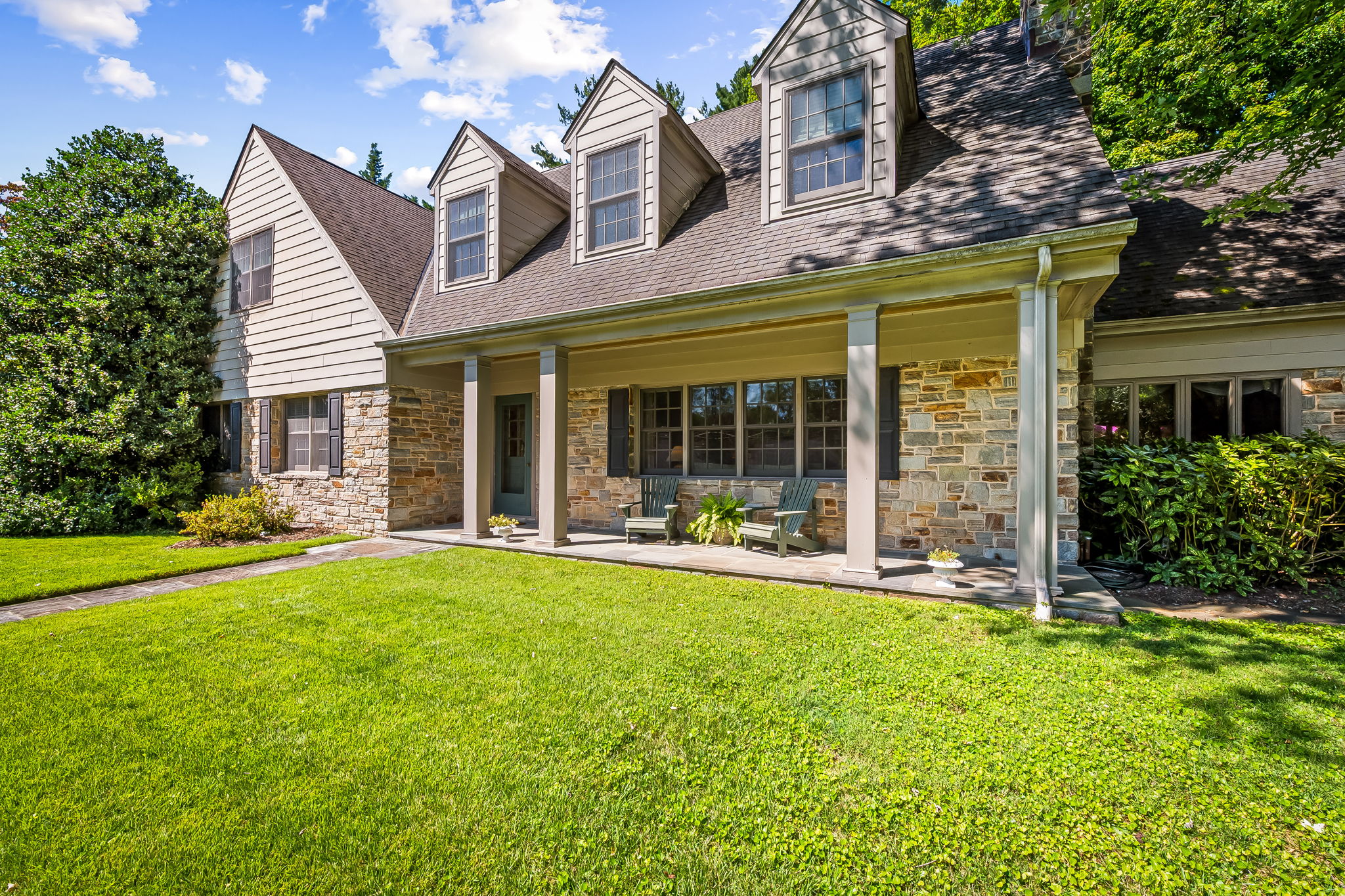 910 Army Road Towson, MD 21204 - Photo 5 of 62 front view of a brick house with a large yard