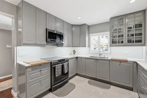 $730,000 | 4002 South Cypress Lane, Unit P17, Pompano Beach, FL 33069