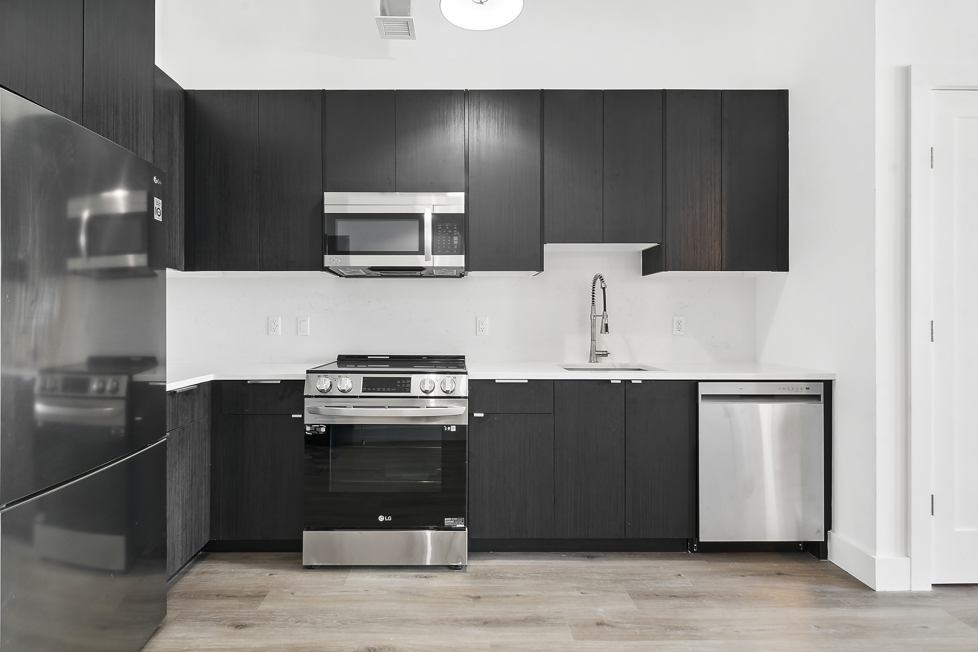 10 Grand Avenue, Unit 602 Brooklyn, NY 11205 - Photo 3 of 8